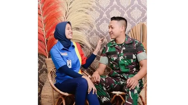6 Foto Prewedding Berbagai Tema Ini Unik dan Kocak, Anti-mainstream