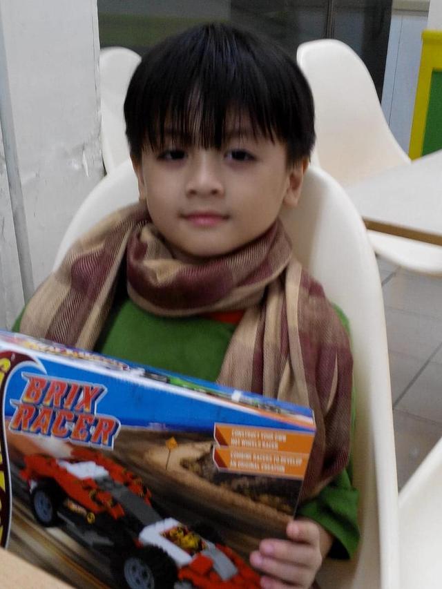 Ulang Tahun ke-14, Ini 6 Potret Masa Kecil Rassya Hidayah ...