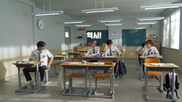 Gaya Keren NCT Dream Pakai Seragam Sekolah SMA Indonesia, Berasa Nostalgia Jaman SMA