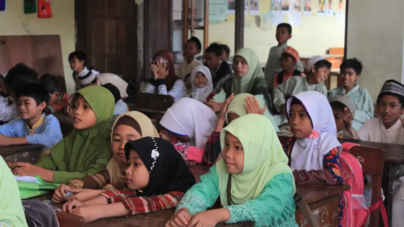 [Bintang] Momen Ramadan Anak Tahun 90-an yang Kini Mulai Memudar