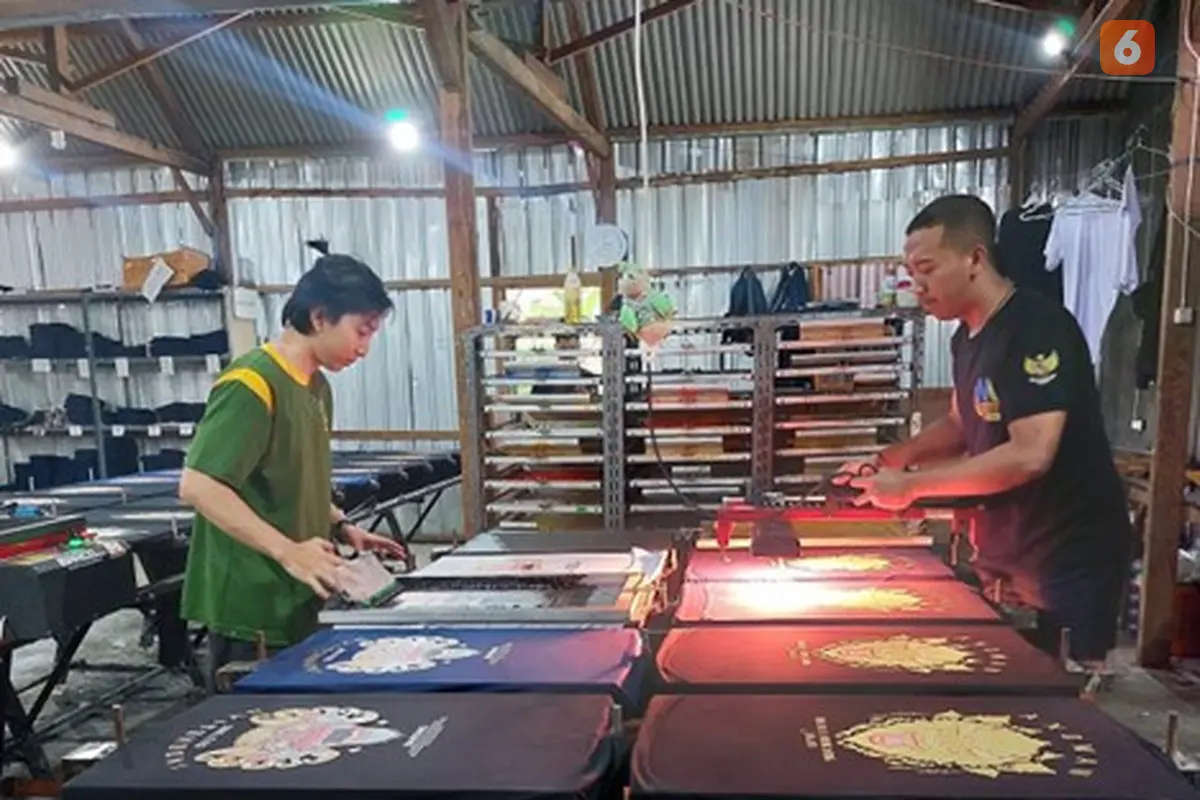Produksi kaus