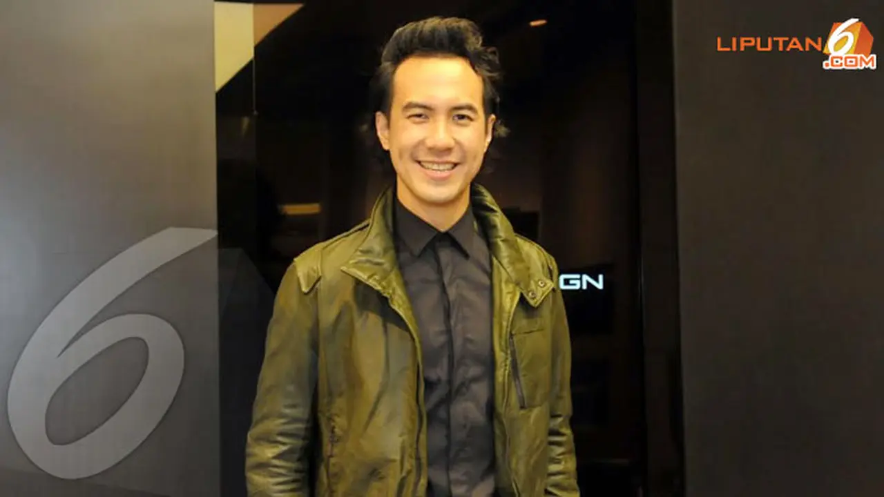 daniel-mananta-131219b.jpg