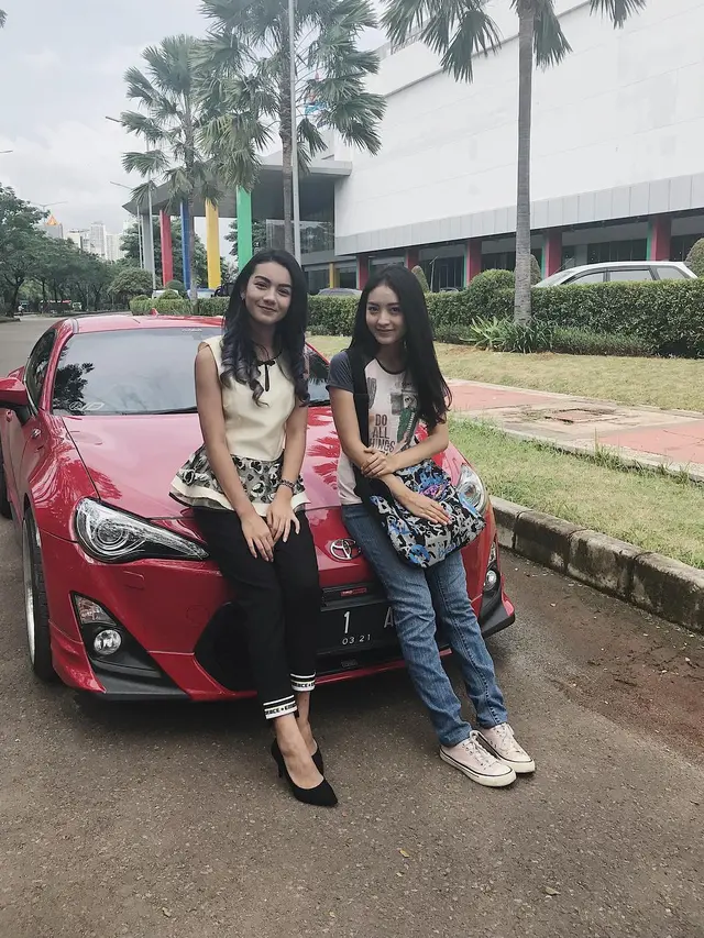Kerap Main Sinetron Bareng, Ini 6 Kebersamaan Natasha Wilona dan Ersya Aurelia