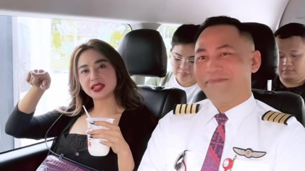 Unggah Momen di Instagram Story