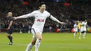 Striker Tottenham Hotspur, Son Heung-min, melakukan selebrasi usai mencetak gol ke gawang Juventus pada laga Liga Champions di Stadion Wembley, London, Rabu (7/3/2018). Tottenham Hotspur takluk 1-2 dari Juventus. (AP/Frank Augstein)