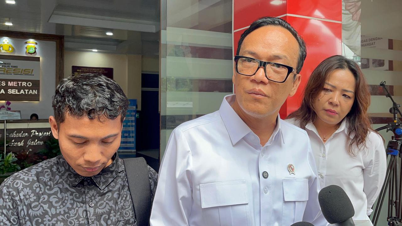 Wamenaker Dampingi Eks Pegawai Duta Palma Lapor Polisi usai Dipolisikan Karena Mengadu Penahanan Ijazah