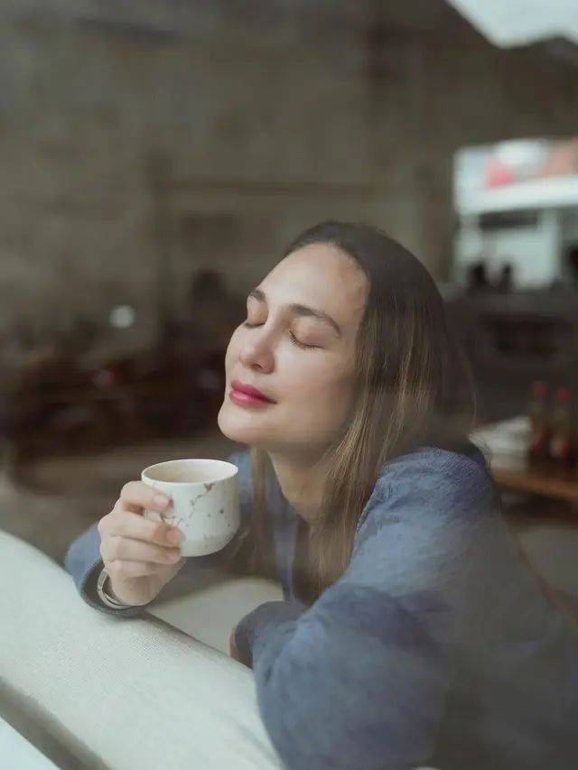 Luna Maya tetap cantik di usia 39 tahun (Instagram/lunamaya)