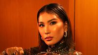 DJ, penyanyi, dan produser musik elektronik Tiara Eve merilis 528Hz Dance Mantra. Album ini memfiturkan 11 karya dengan lagu andalan &ldquo;Breathe It Out.&rdquo; (Foto: Dok. RPM)