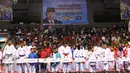 Para peserta bersiap mengikuti upacara pembukaan Asia Karate Championship (SBY) CUP XIV 2017 di Kelapa Gading, Jakarta Utara, Sabtu (25/2). (Liputan6.com/Helmi Afandi)