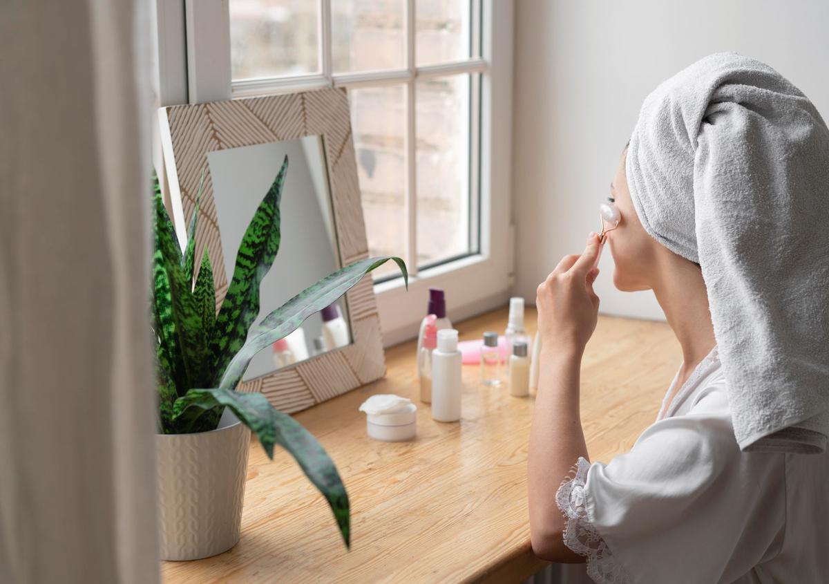 Rutinitas Skincare Minimalis untuk Kulit Kering, Simpel tapi Efektif Menjaga Kelembapan