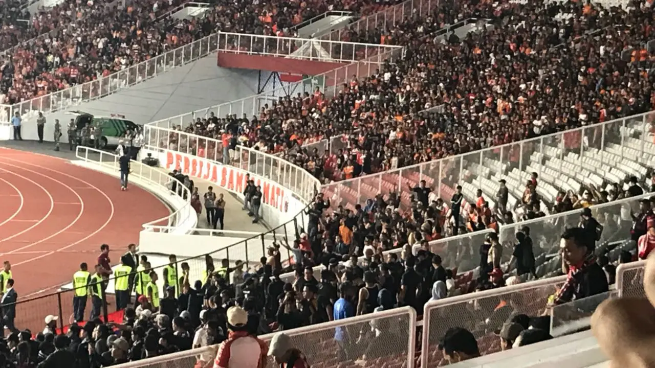 Koreografi Luar Biasa The Jakmania saat Persija melawan JDT