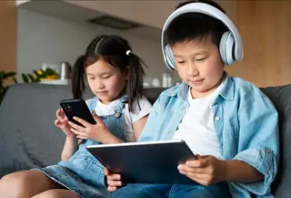 Langkah-langkah yang dapat mengelola screentime anak. (foto: jcomp/freepik)