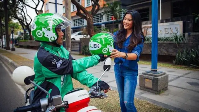[Bintang] Siswi SMK Diperkosa, Begini Tips Aman Pergi Naik Ojek Online