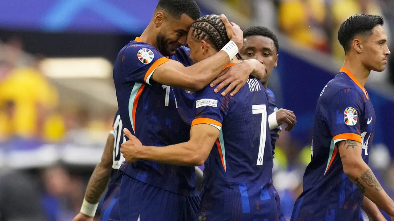 Rumania Vs Belanda