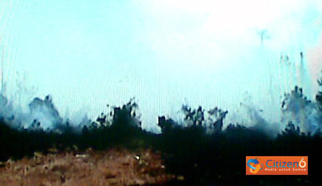 Citizen6, Kotawaringin Timur: Untuk mengantisipasi kekurangan air pihak perusahaan terpaksa membendung dan menutup aliran air yang turun ke sungai Langana(sungai Sampit). (Pengirim: Yunan)