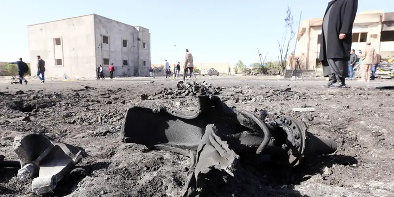 20160107-Serangan Bom Bunuh Diri di Sekolah Polisi Tewaskan 50 Orang-Libya