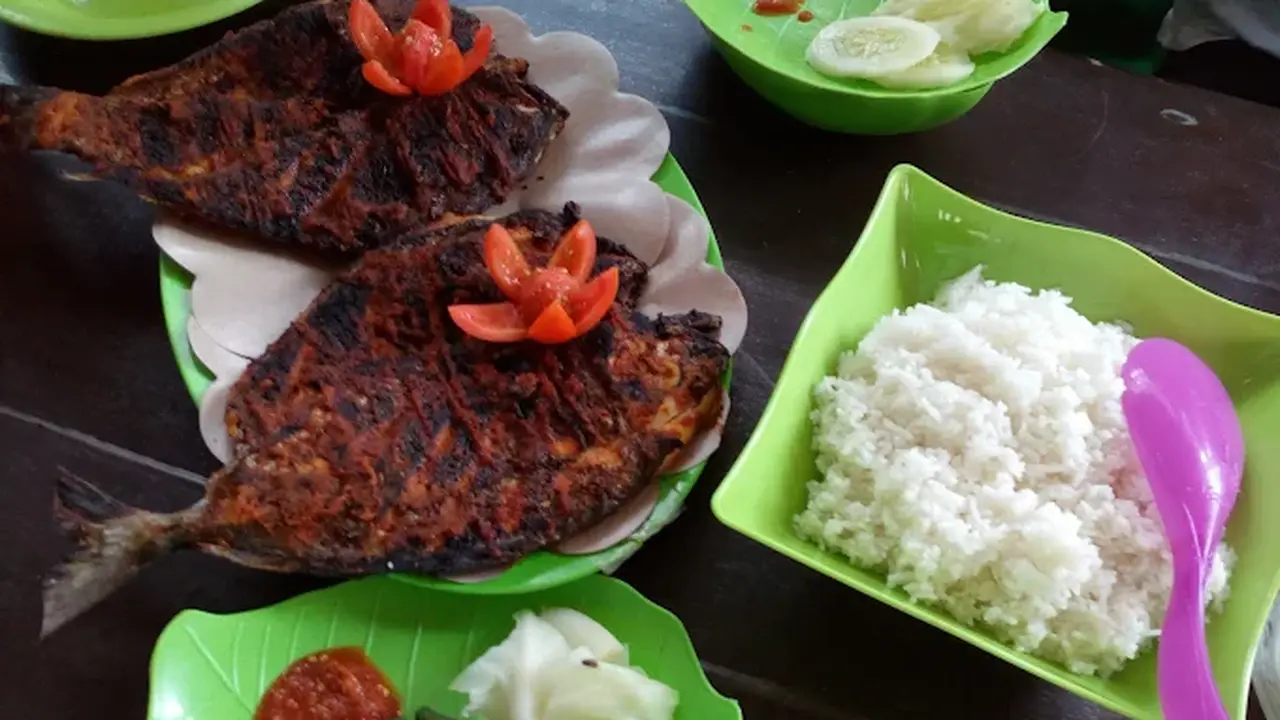 Rekomendasi Tempat Makan Ikan Bakar di Banyuwangi