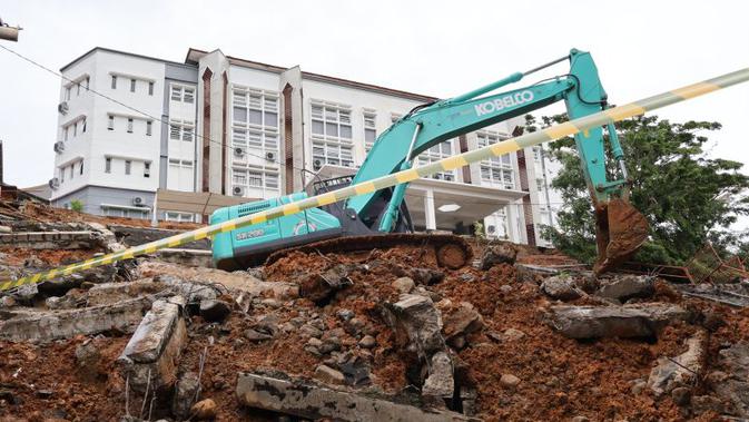 Kota Padang Dikepung Banjir dan Longsor, 27 Ribu Warga di 9 Kecamatan Terdampak