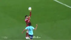 Liverpool memantapkan posisi mereka di urutan ketiga klasemen sementara Liga Inggris dengan menekuk Bournemouth 3-0, Sabtu (14/4)....