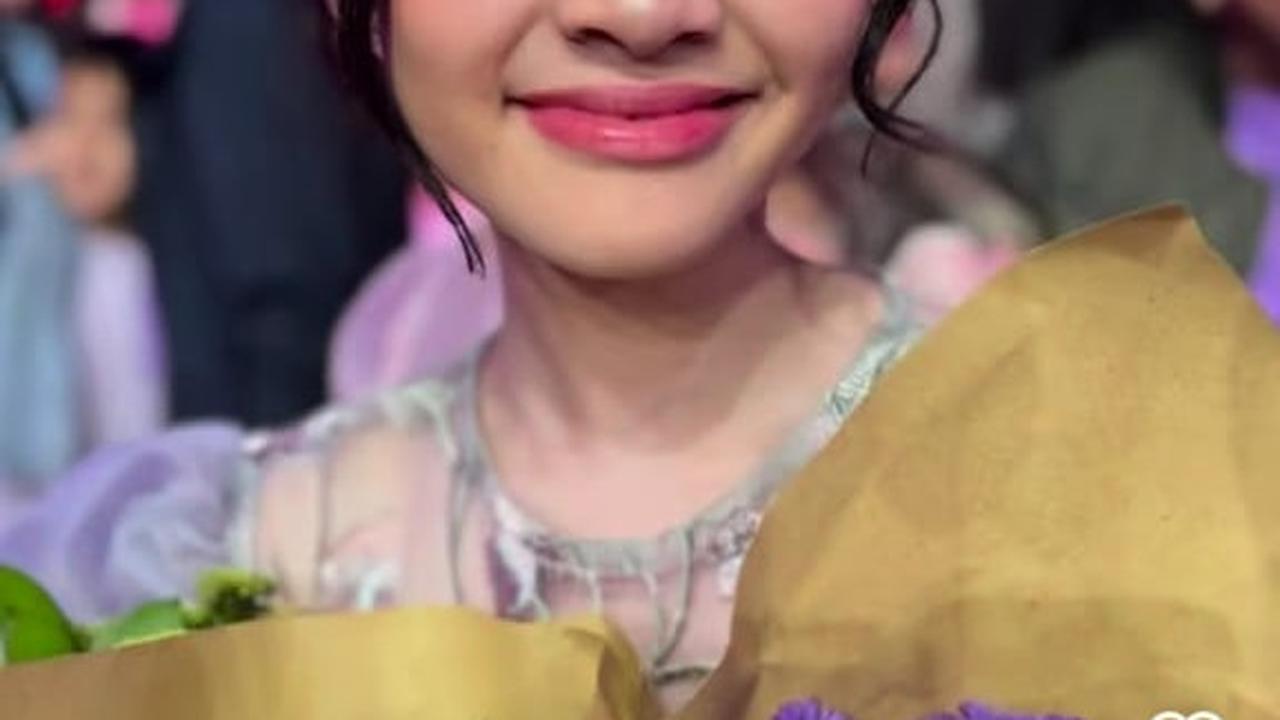 7 Potret Penampilan Sybil Putri Zaskia Adya Mecca di Grand Final Gadis Sampul 2024, Tetap Tersenyum Meski Tak Jadi Juara - Sudah Bikin Bangga Keluarga Besar