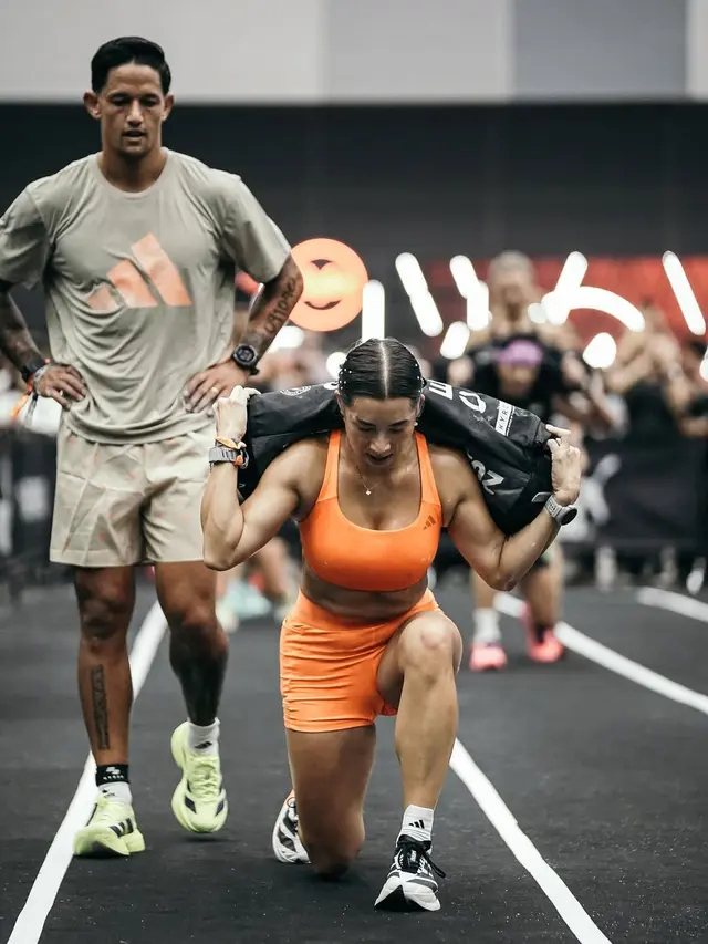 Tampil Serasi di Hyrox Bangkok, Irfan dan Jennifer Bachdim Jadi Inspirasi Couple Goals Aktif