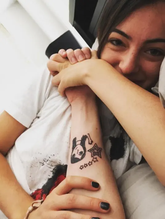 Hanya berselang satu minggu, Pete mengonfirmasi bahwa ia pun putus dengan Cazzie David. (instagram/cazziedavid)