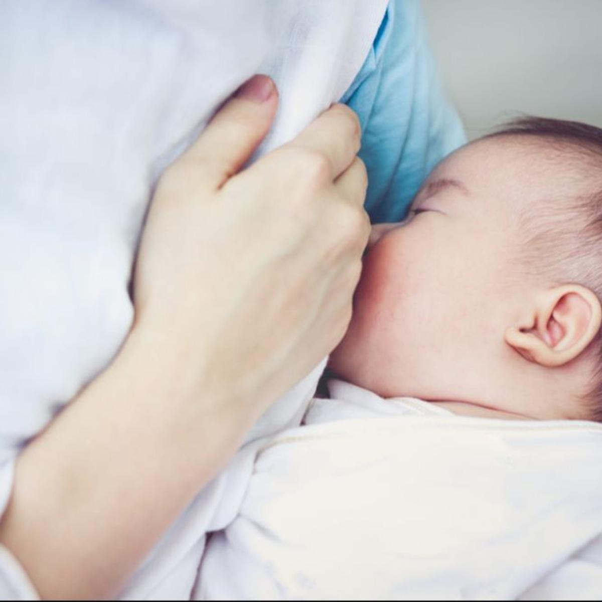 3 Cara Tingkatkan Lemak Pada ASI, Biar BB Si Kecil Bertambah
