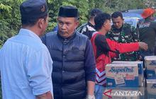 Anggota DPRA Salurkan Bantuan Darurat untuk Korban Banjir Bandang Nagan Raya, Desak Pemerintah Pusat Turun Tangan