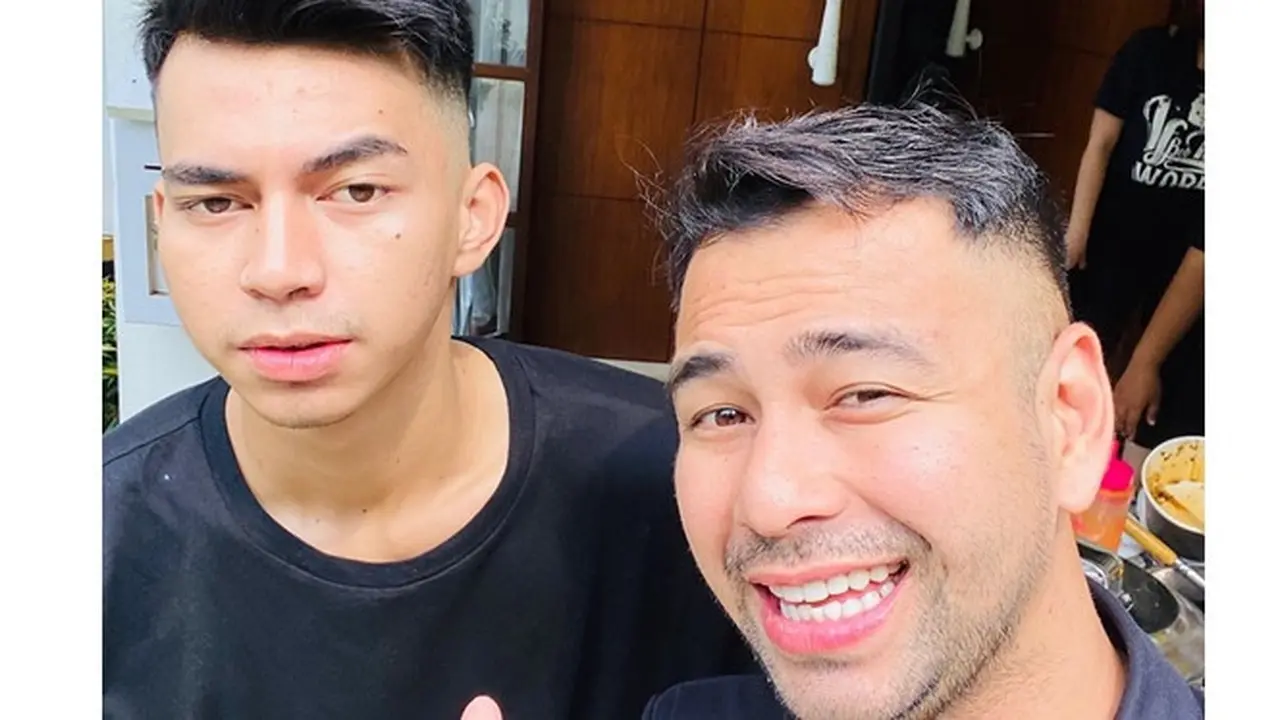 Diajak Liburan Bareng, Ini 6 Potret Terbaru Dimas Penjual Bakso Mirip Raffi Ahmad