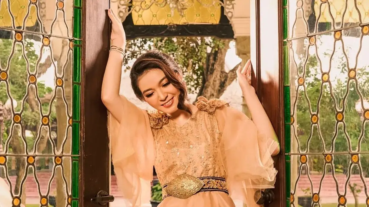 Selvi Ananda. (Foto: Rio Motret dari Instagram @riomotret)