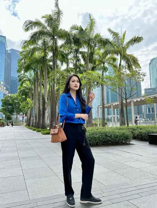 Punya gurita bisnis dari property, restoran, hingga bisnis kecantikan, Sandra Dewi kini sepenuhnya vakum dari dunia hiburan. (Liputan6.com/IG/@sandradewi88)