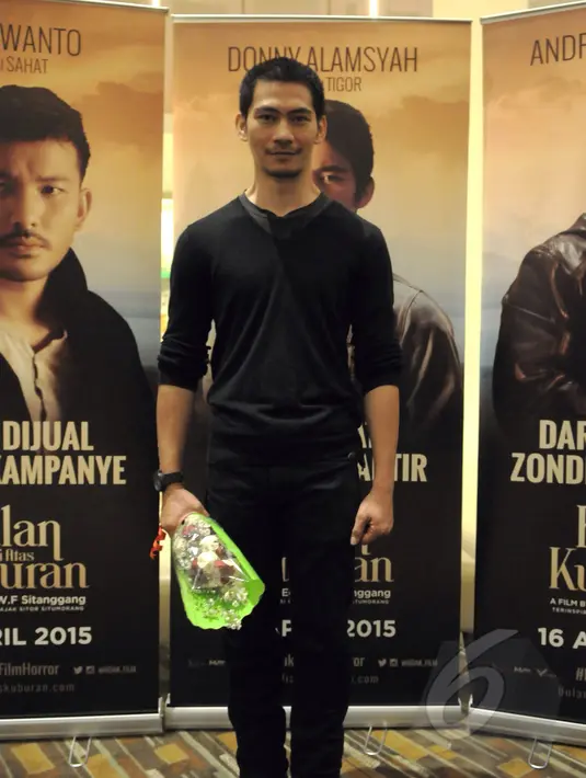 Donny Alamsyah saat menghadiri Premier film Bulan di Atas Kuburan, Jakarta, Sabtu (11/4/2015). (Liputan6.com/Andrian M Tunay)