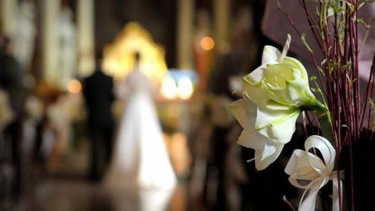 12-12-12, 9 Pasangan nikah di KUA Jatiasih