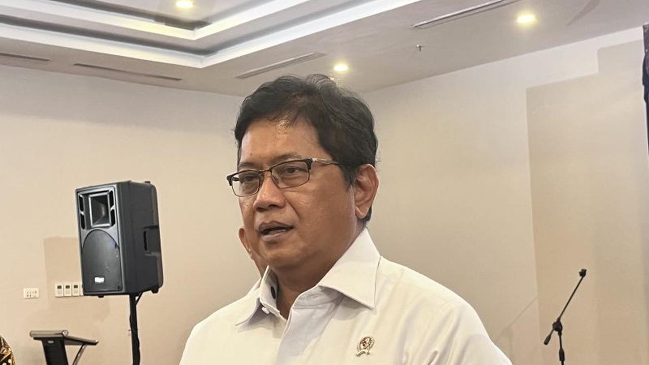 Kementerian Transmigrasi Berangkatkan 15 KK Transmigran DIY Sulawesi untuk Kesejahteraan Baru