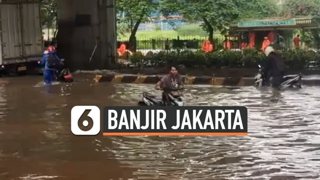 VIDEO: Banjir di Depan Gerbang Tol Sunter