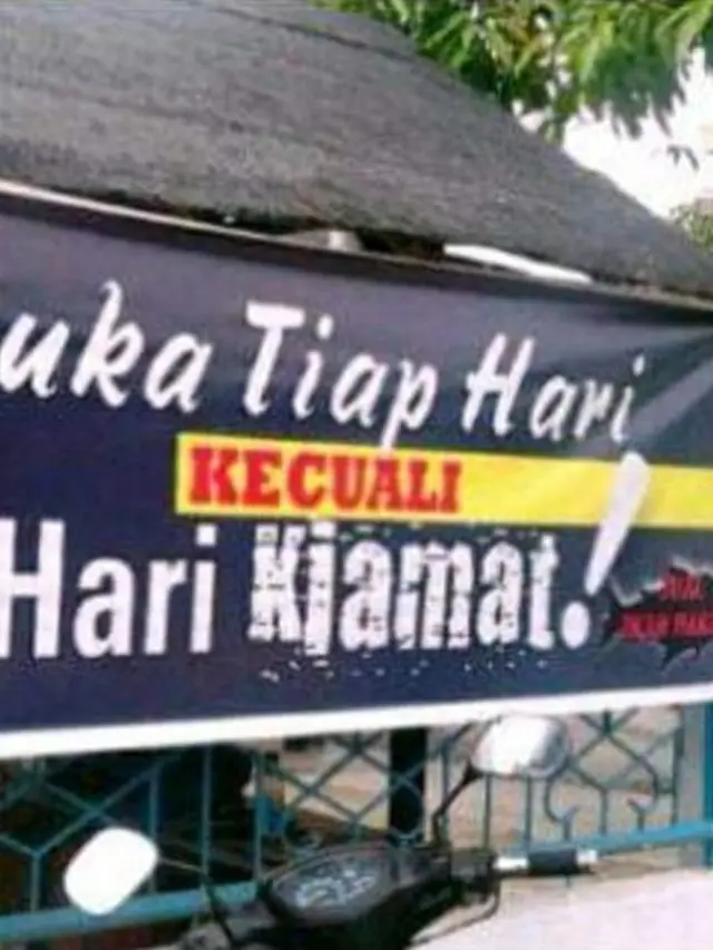6 Spanduk Jualan 'Hari Kiamat Tutup' Ini Bikin Pembeli Elus Dada, Kocak