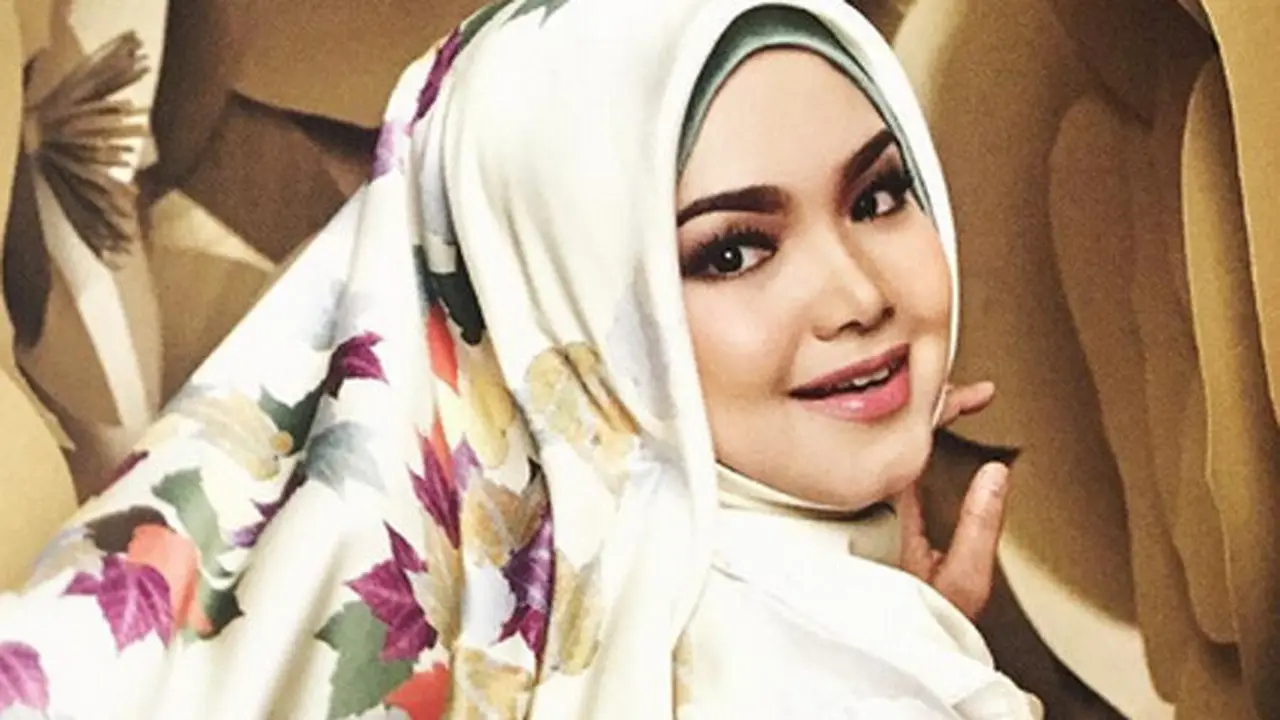 [Bintang] Siti Nurhaliza