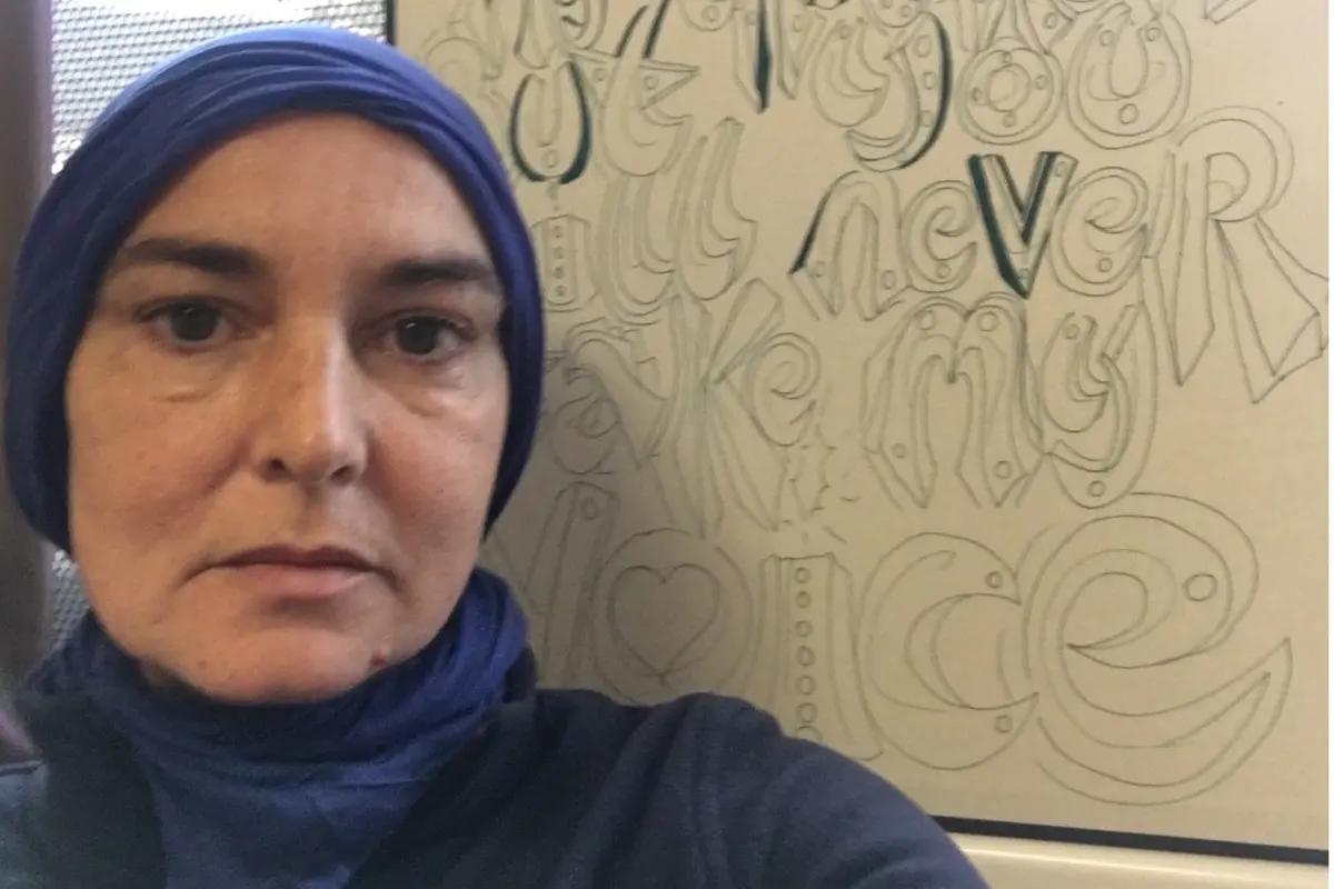 Sinead O'Connor Jadi Mualaf (Twitter/ MagdaDavitt77)
