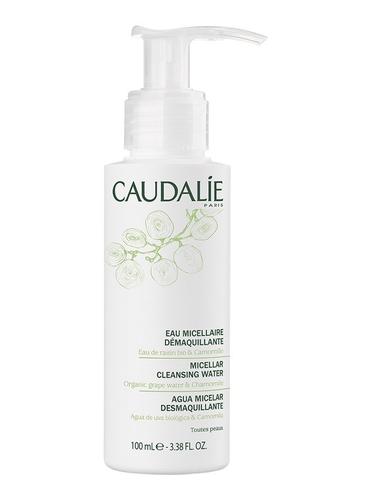 Metode Double Cleansing Yang Benar Untuk Kulit Wajah Kering