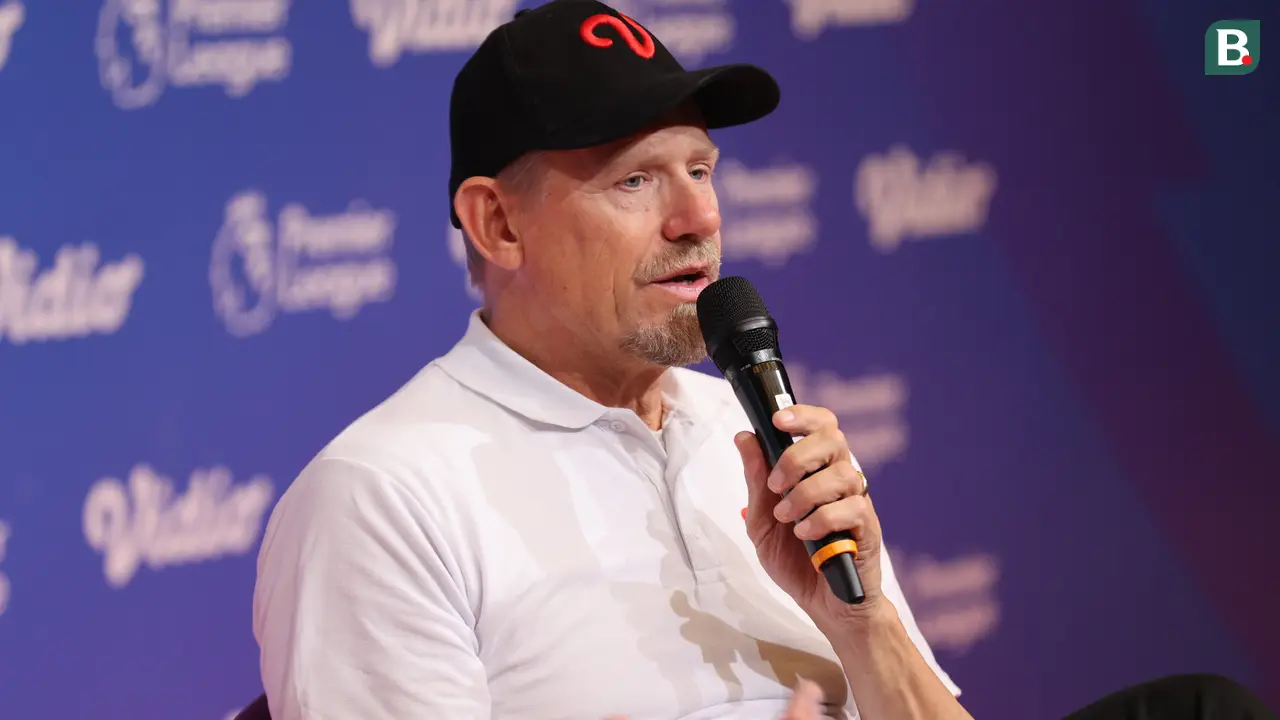 Sesi wawancara roundtable bersama Peter Schmeichel