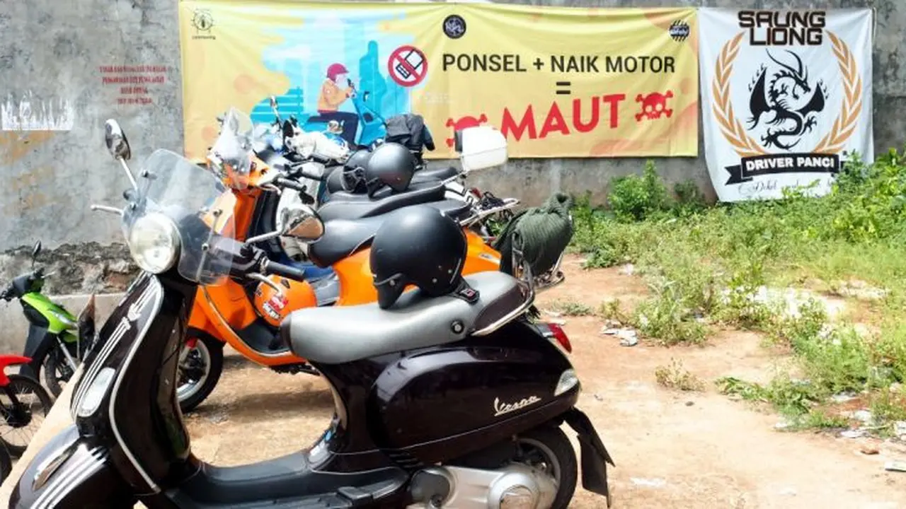 Komunitas Ini Ajak Ojol Tak Main HP Saat Berkendara - Otomotif Liputan6.com