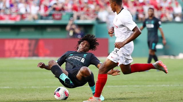 Bek muda Liverpool, Yasser Larouci.