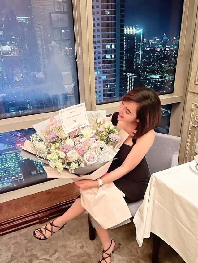 Bridal Shower Nurul Calon Istri Angga Wijaya