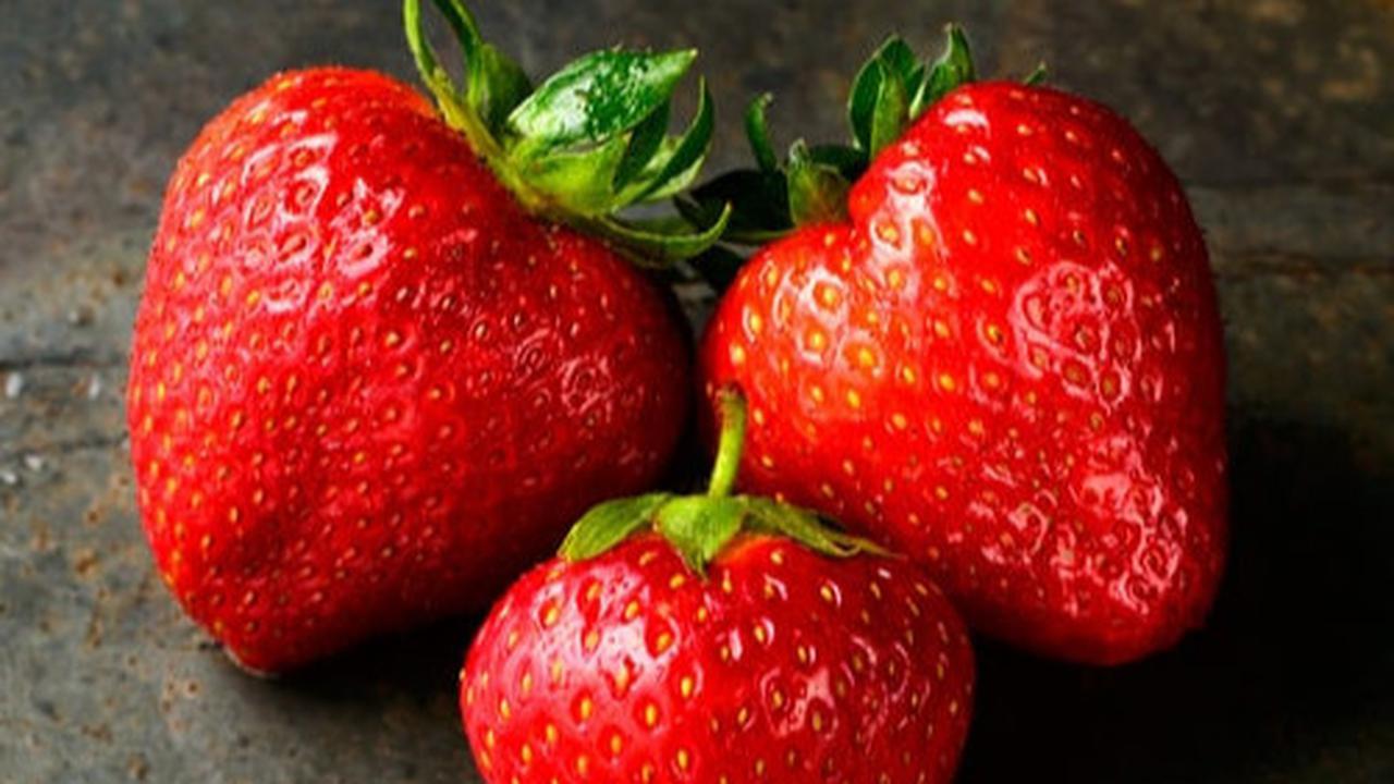 Buah Strawberry