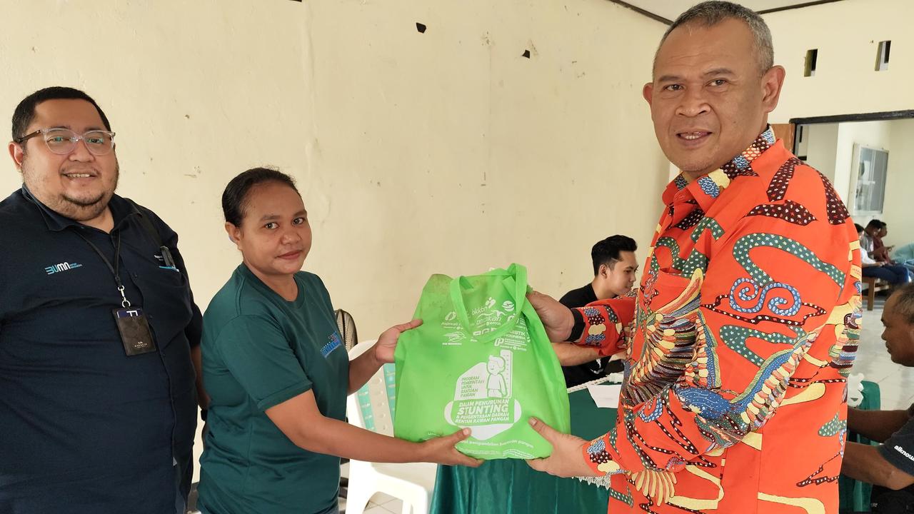 Tekan Stunting di Indonesia Timur, Rajawali Nusindo Salurkan 438 Ribu Paket Bantuan Pangan di NTT