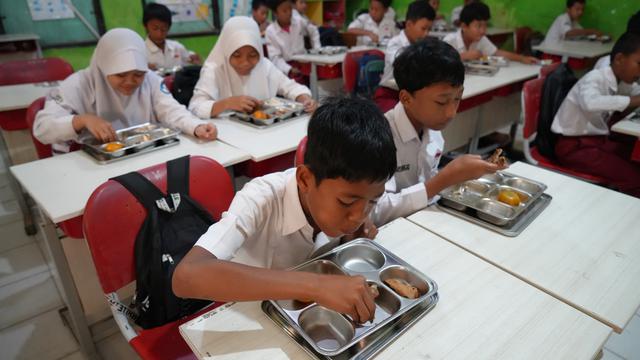 MBG bukan sekadar pembagian makanan bernutrisi tapi juga sebagai sarana edukasi mengenai konsep gizi seimbang. (Dok BGN)