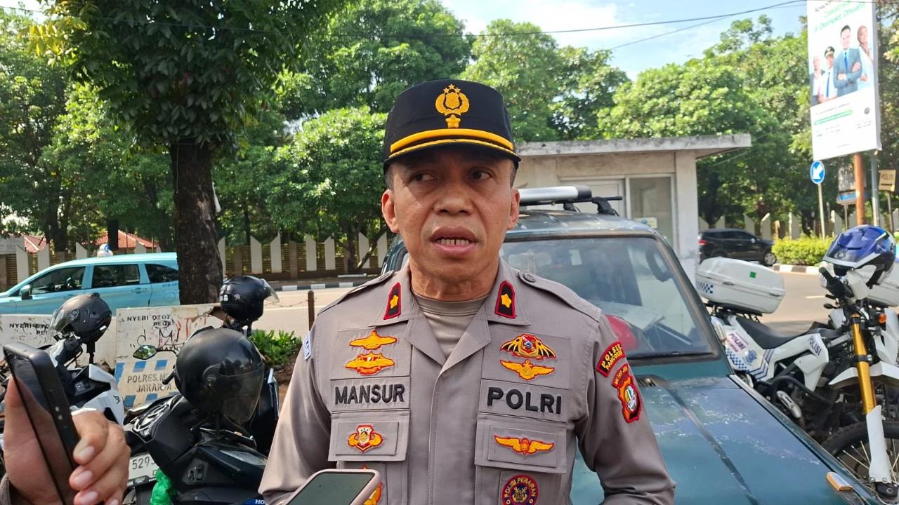 Polisi Pastikan Tidak Ada Bentrokan dalam Kericuhan Berujung Pembakaran di Kalibata
