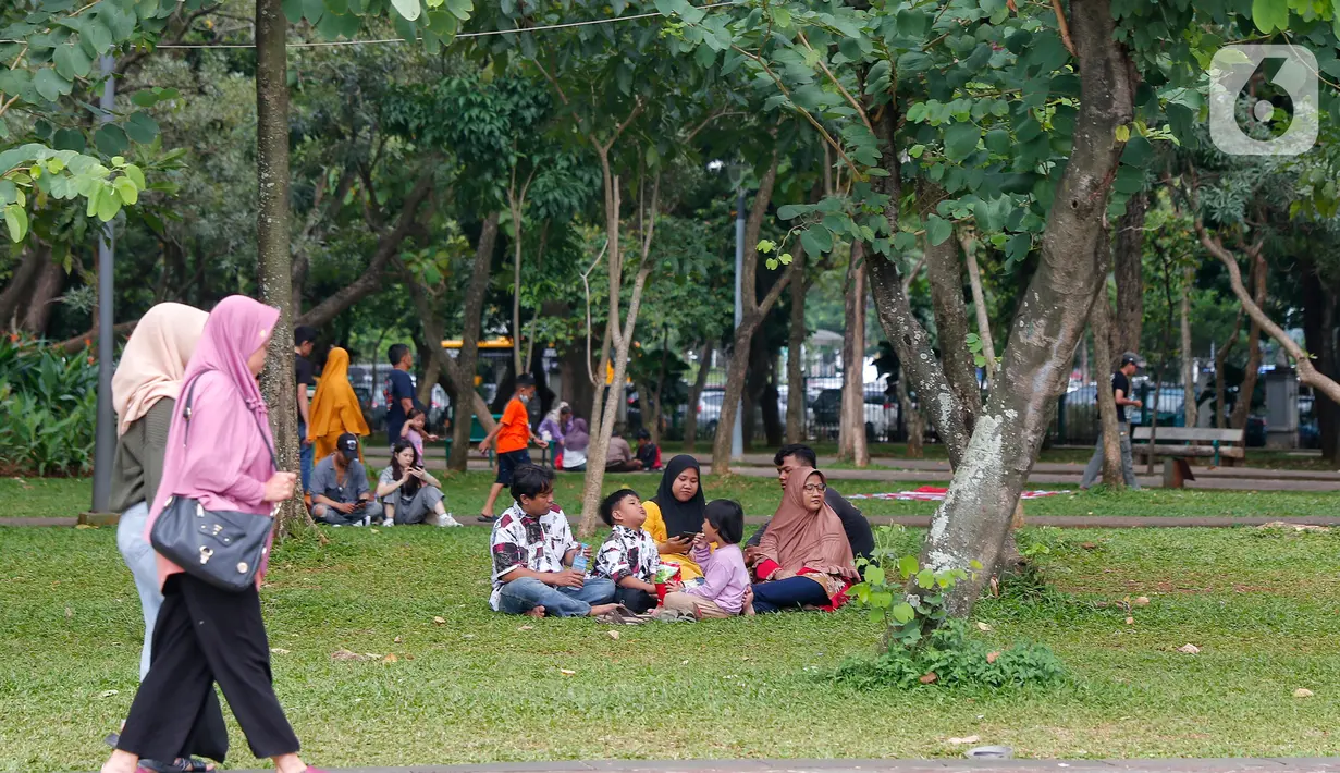 Sedangkan Tugu Monas buka sejak pukul 08.00 WIB sampai dengan 18.00 WIB. (Liputan6.com/Angga Yuniar)