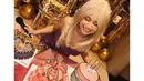 Sebuah pesta perayaan ulang tahun pun digelar meriah bertemakan idola masa kecilnya, Hannah Montana. [@hanggini].