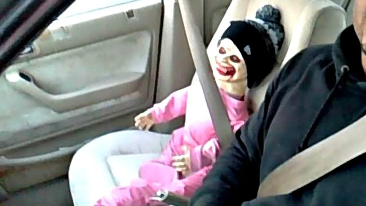 Boneka Zombie Gagal Menipu Polisi